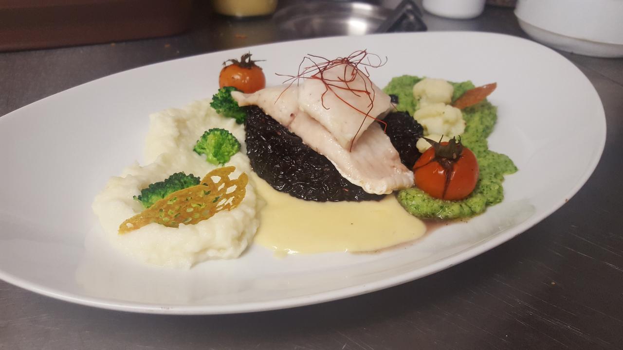 Hotel-Cafe Rathaus Bad Abbach Zewnętrze zdjęcie